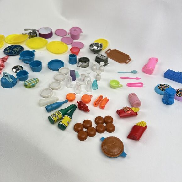 Fashion Doll Accessories Some Barbie VTG Plastic Food Kitchen Cookware 50+ Piece - Picture 7 of 9